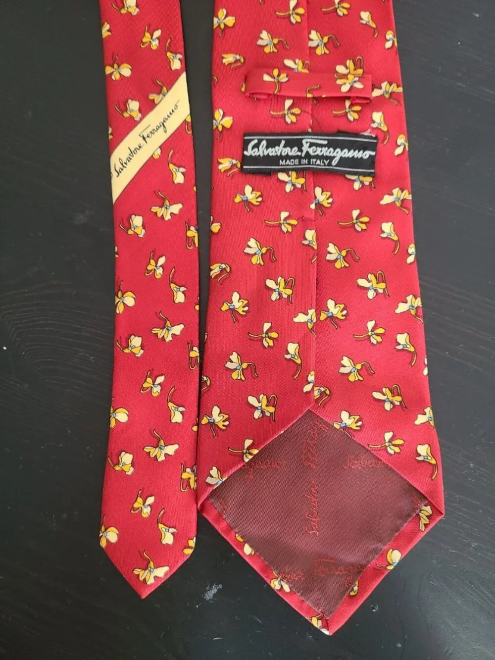 SALVATORE FERRAGAMO Men’s Tie Red Floral